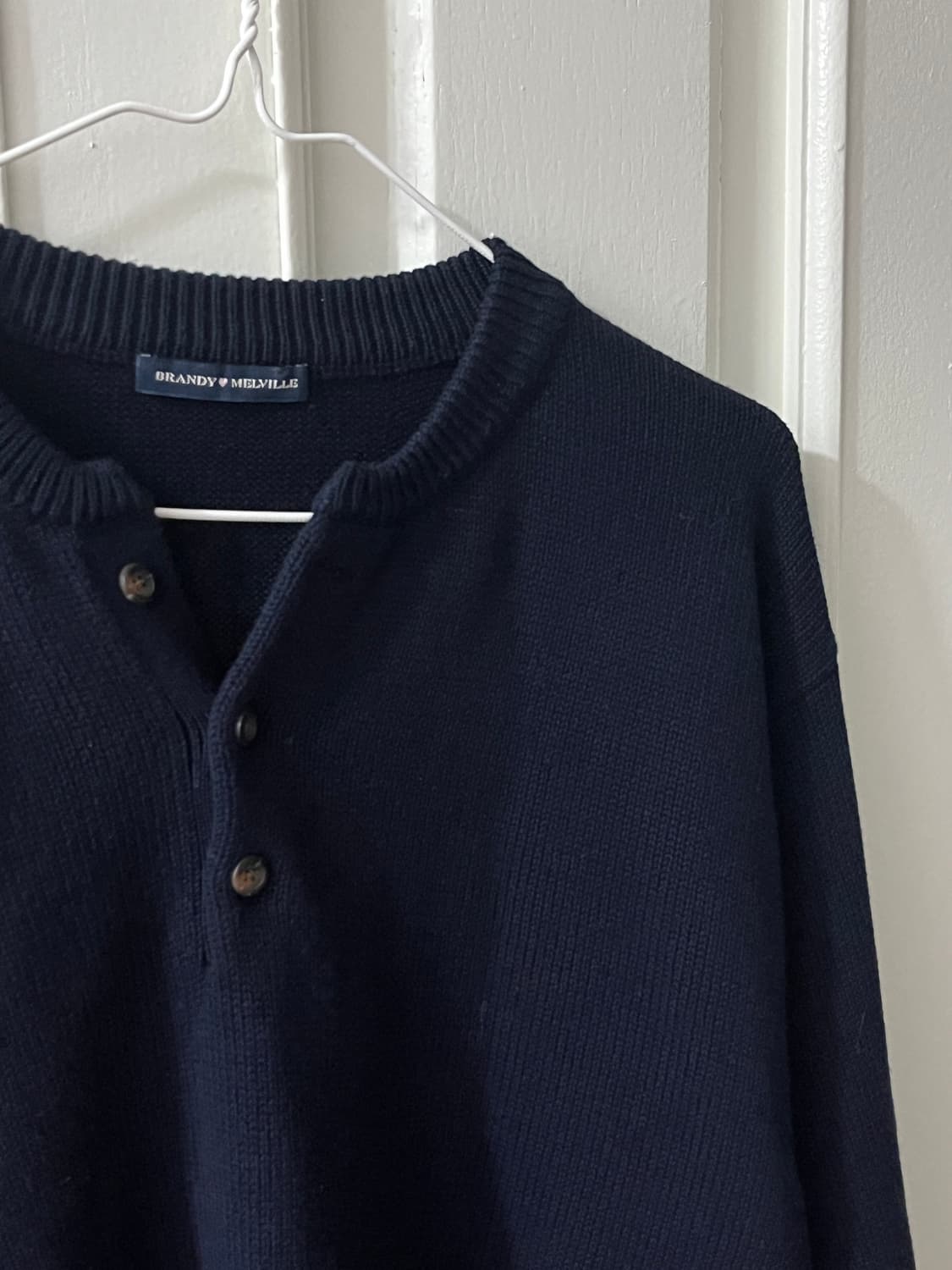 브랜디멜빌 헨리넥 네이비 니트 상품이미지2