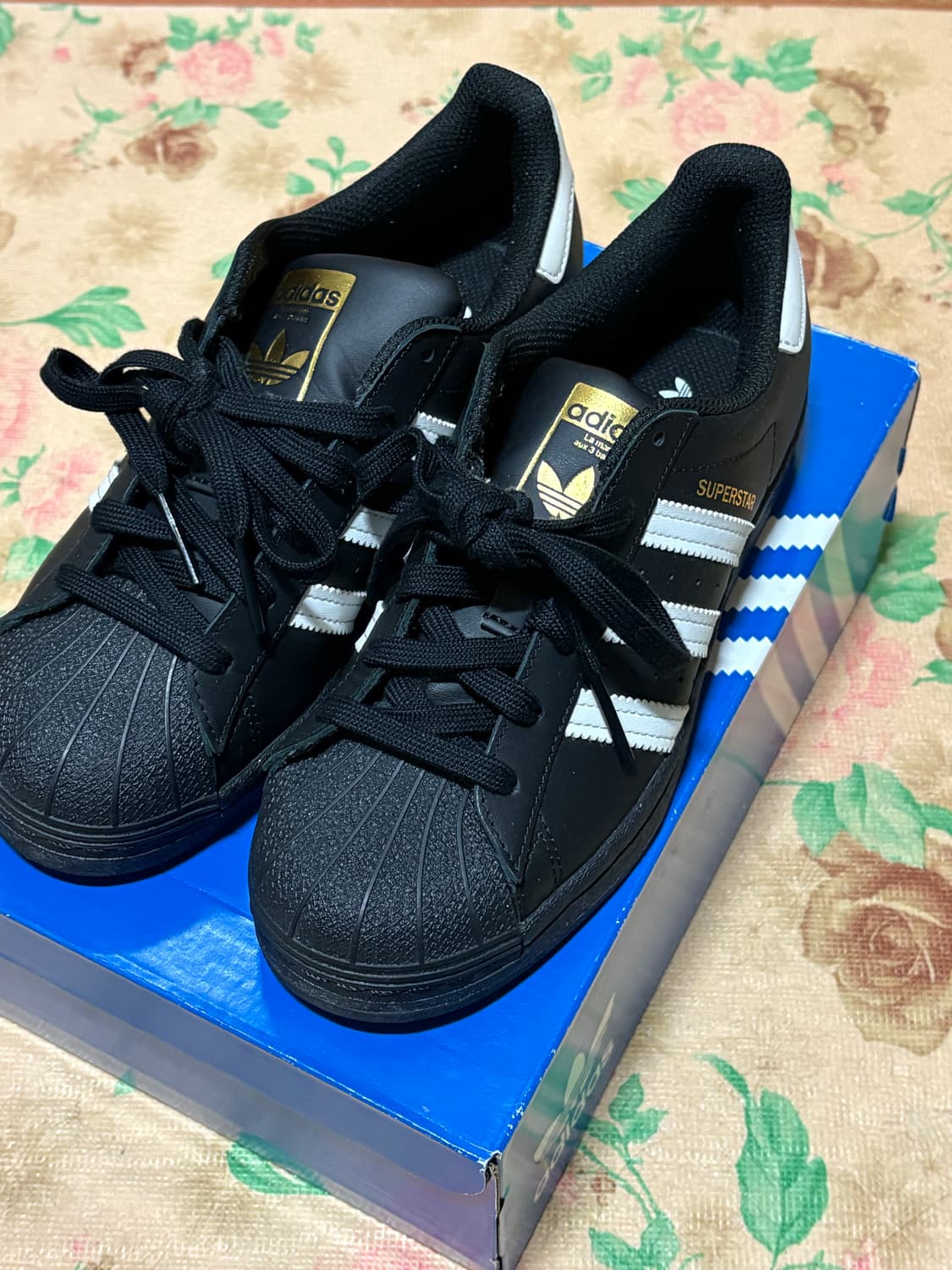 아디다스 슈퍼스타 220 상품이미지1
