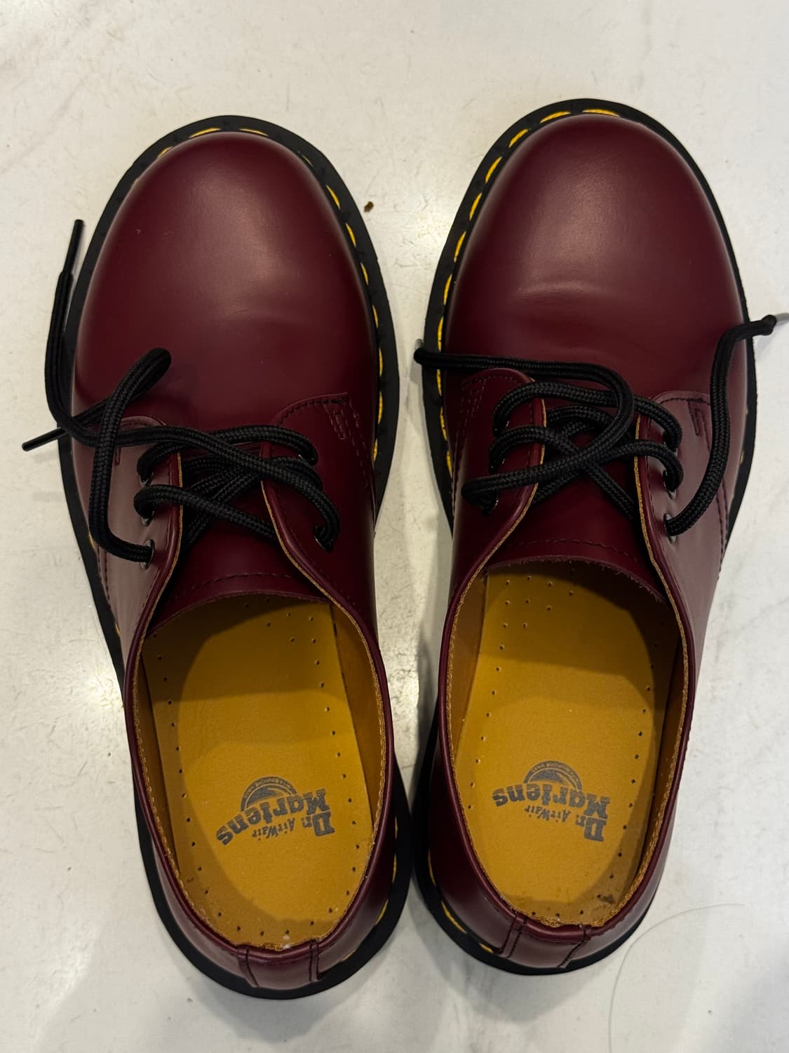 닥터마틴 1461 스무스 체리레드 UK 4 , 230 사이즈 상품이미지1