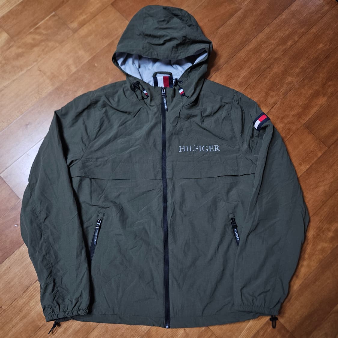 타미힐피거 올리브 바람막이 후드집업 상품이미지1