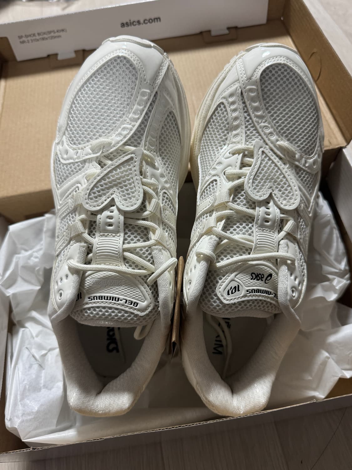 아식스X김해김 젤 님버스 10.1 245 상품이미지1