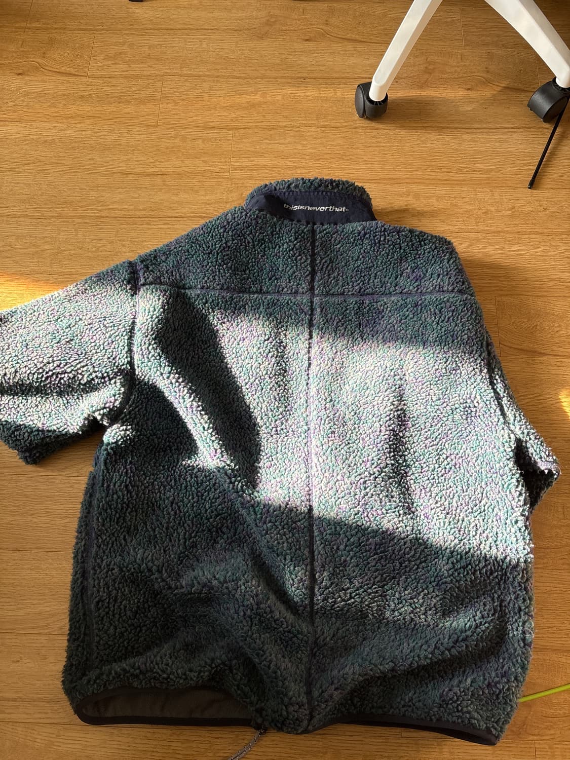 디스이즈네버댓 후리스 상품이미지5