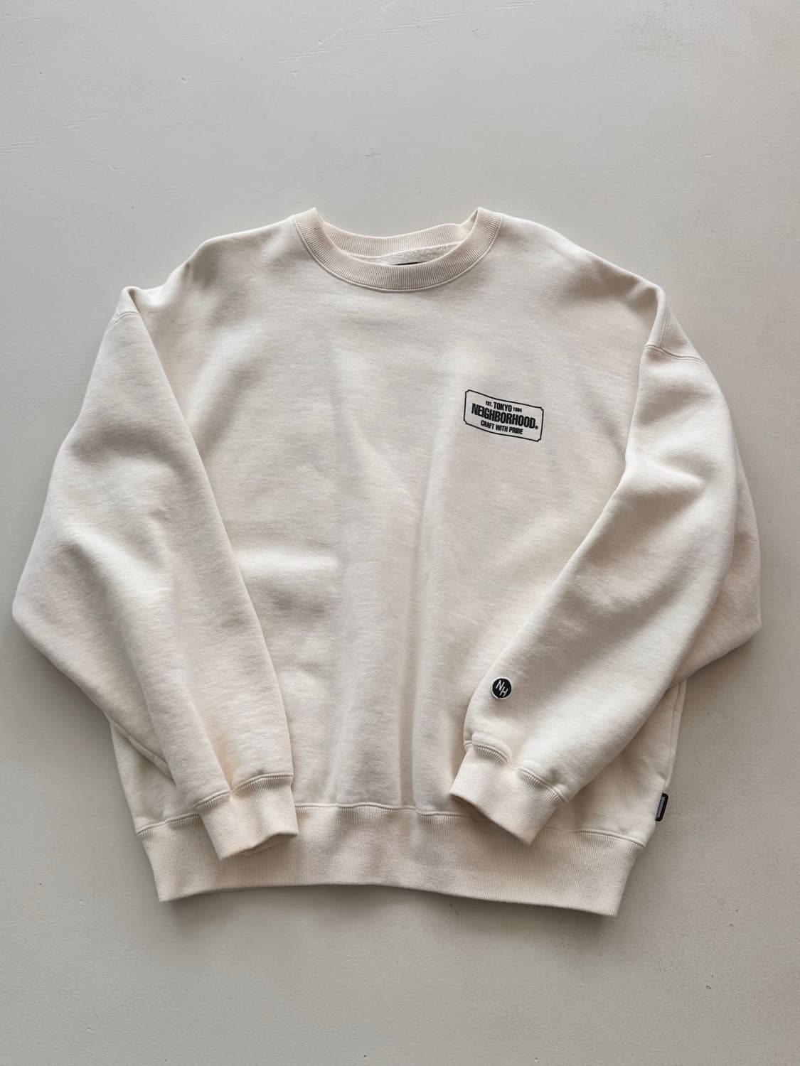 네이버후드 스웻셔트 맨투맨 크림컬러 L사이즈 상품이미지1