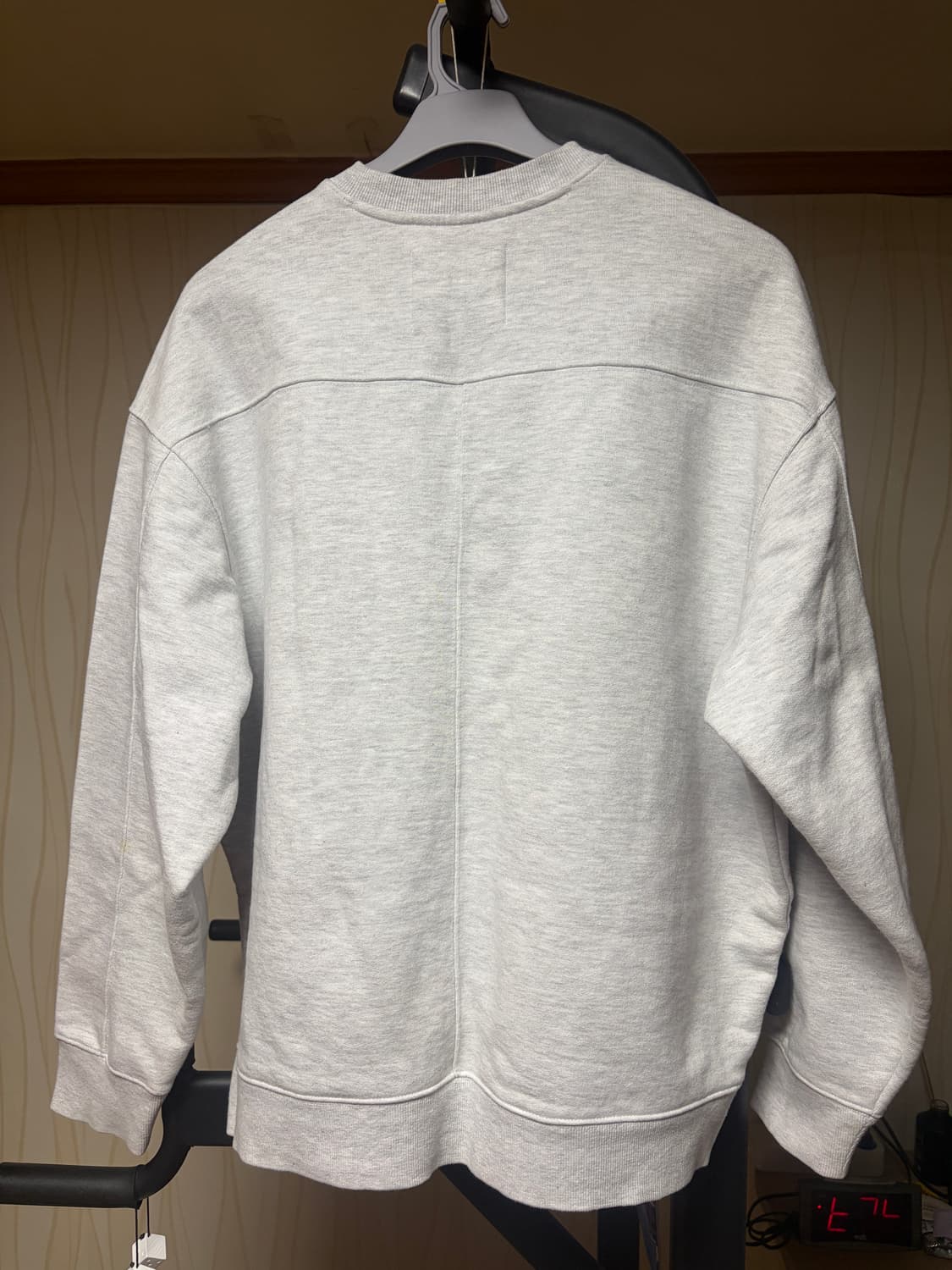 로맨틱 파이어리츠 맨투맨 XL 상품이미지3