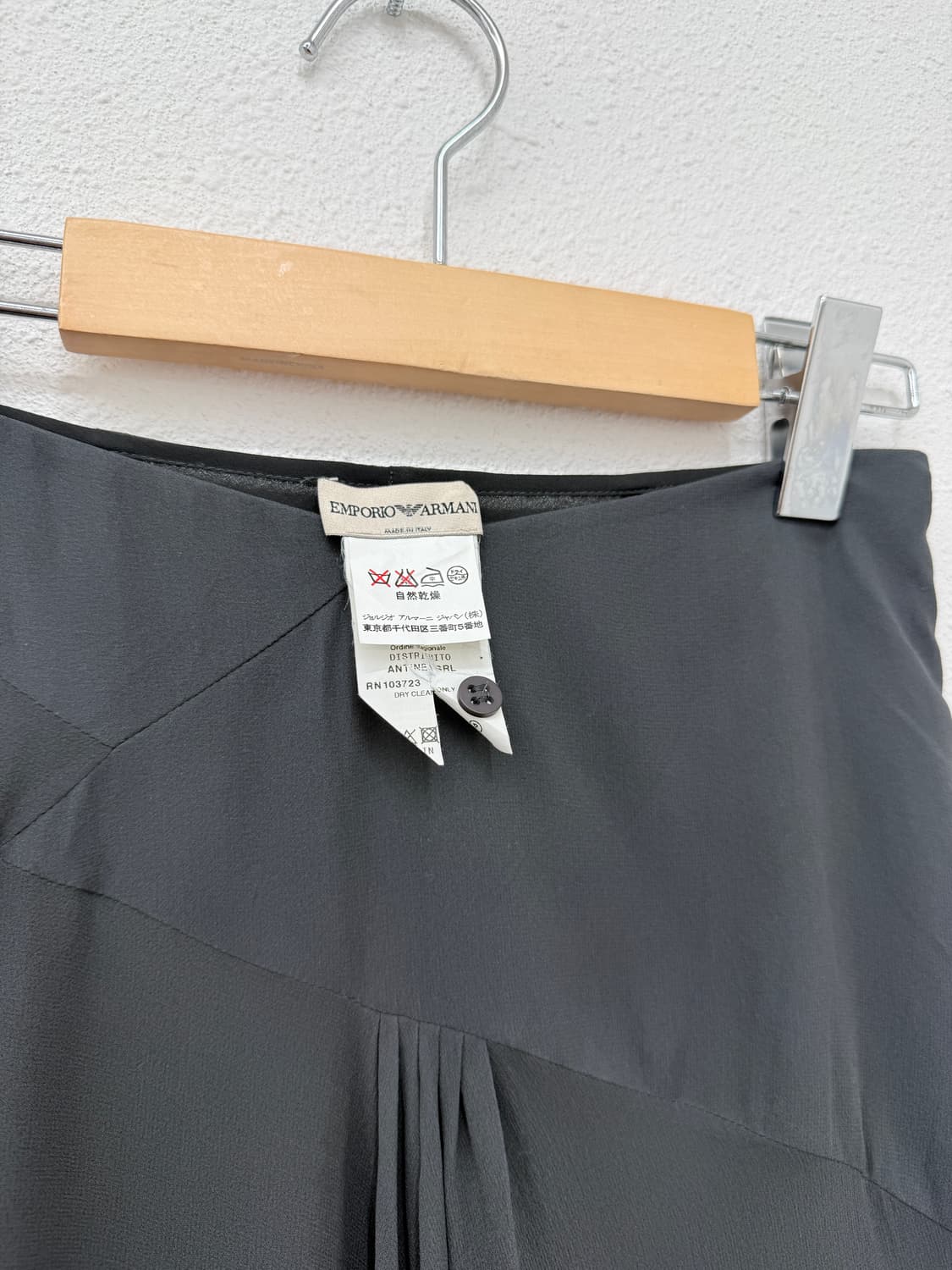 빈티지 EMPORIO ARMANI 그레이 셔링 미디 스커트 상품이미지5