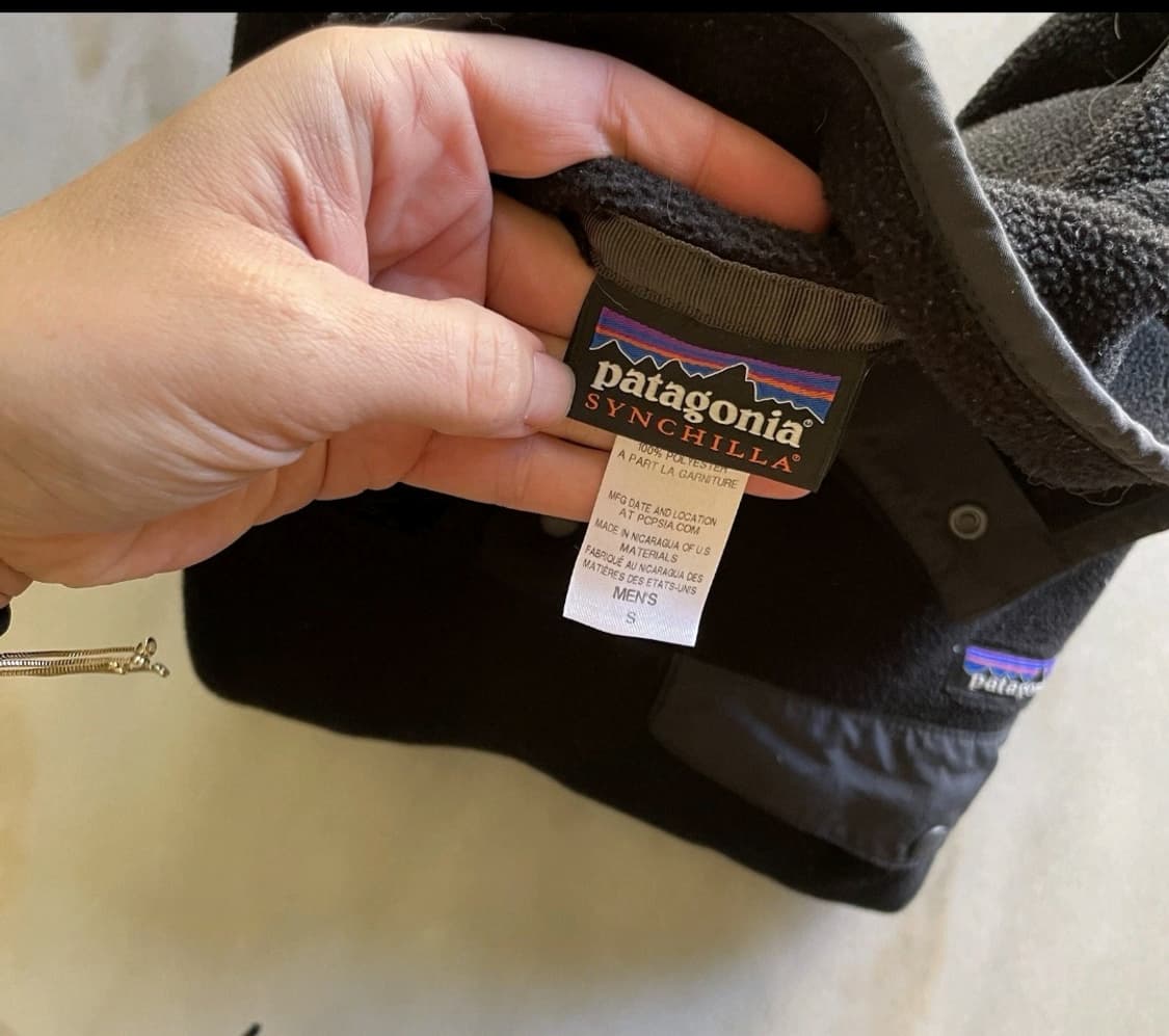 파타고니아 신칠라 블랙 men,s 팝니다 상품이미지2