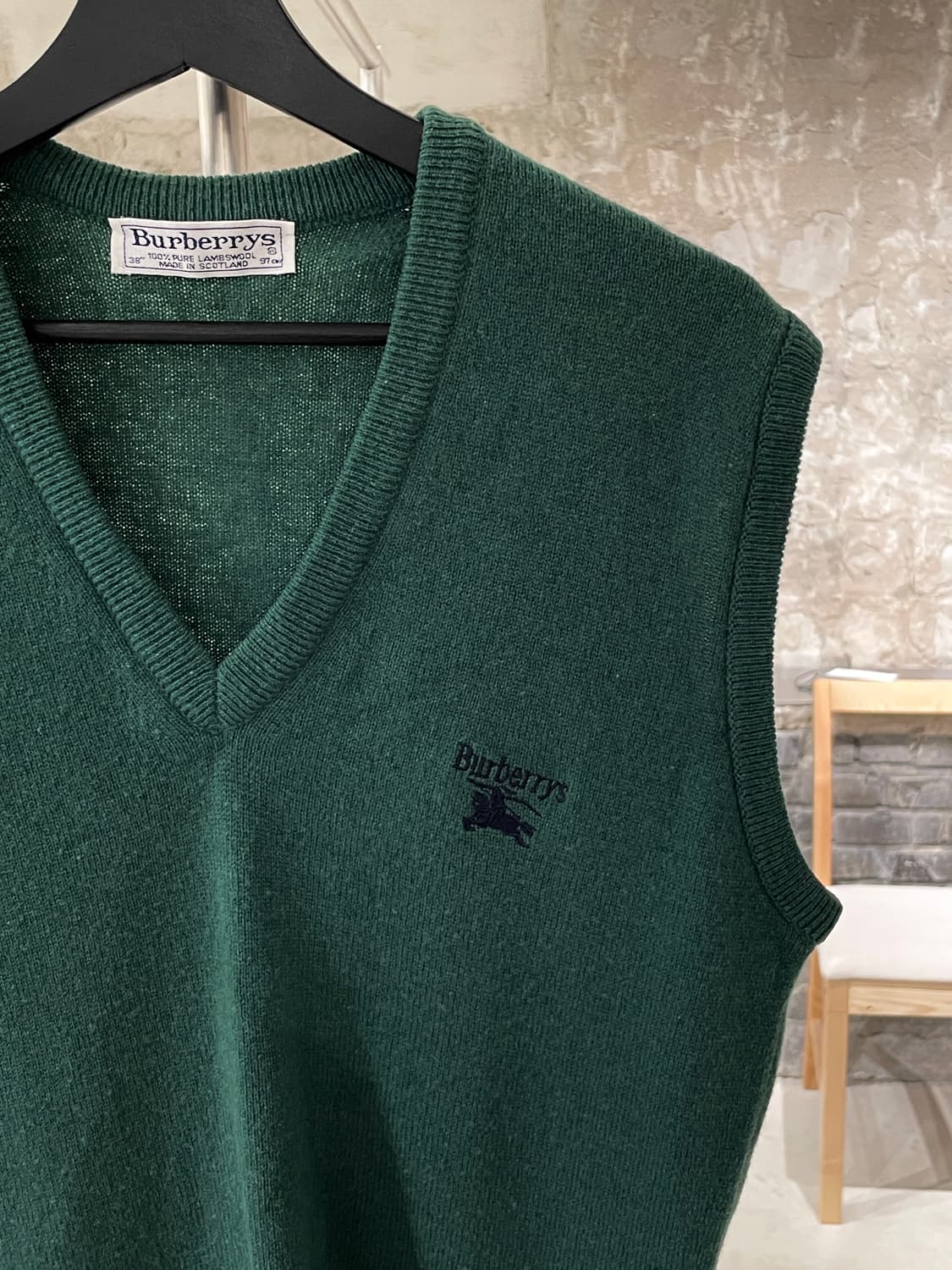버버리 그린 기마로고 V넥 니트 베스트 상품이미지3