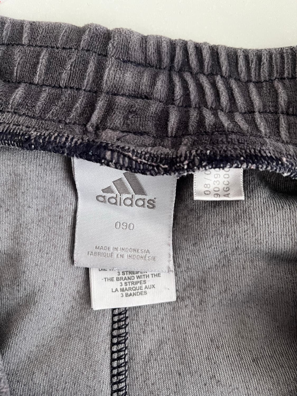 90) 아디다스 올드스쿨 벨벳 y2k 트레이닝팬츠 상품이미지4