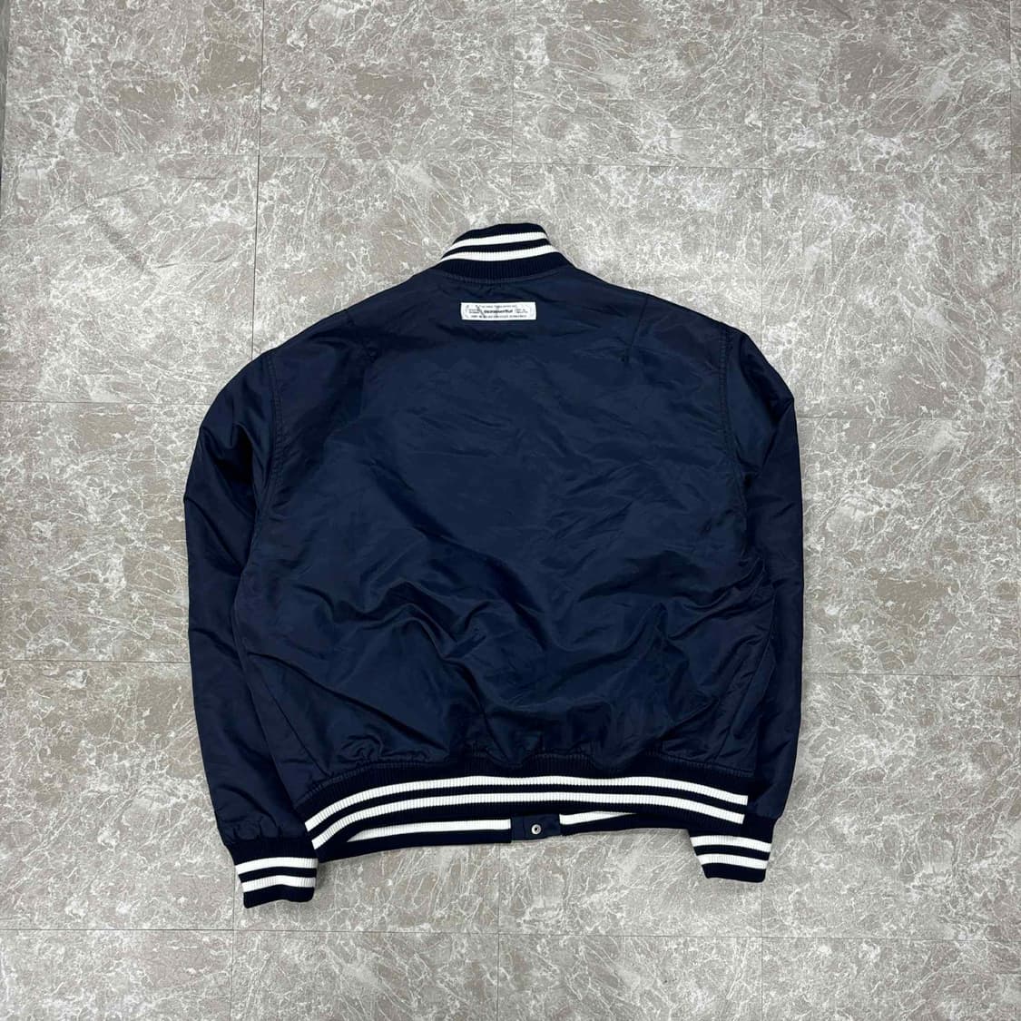 디스이즈네버댓 아치로고 네이비 바시티 자켓 봄버 점퍼(L) 상품이미지3