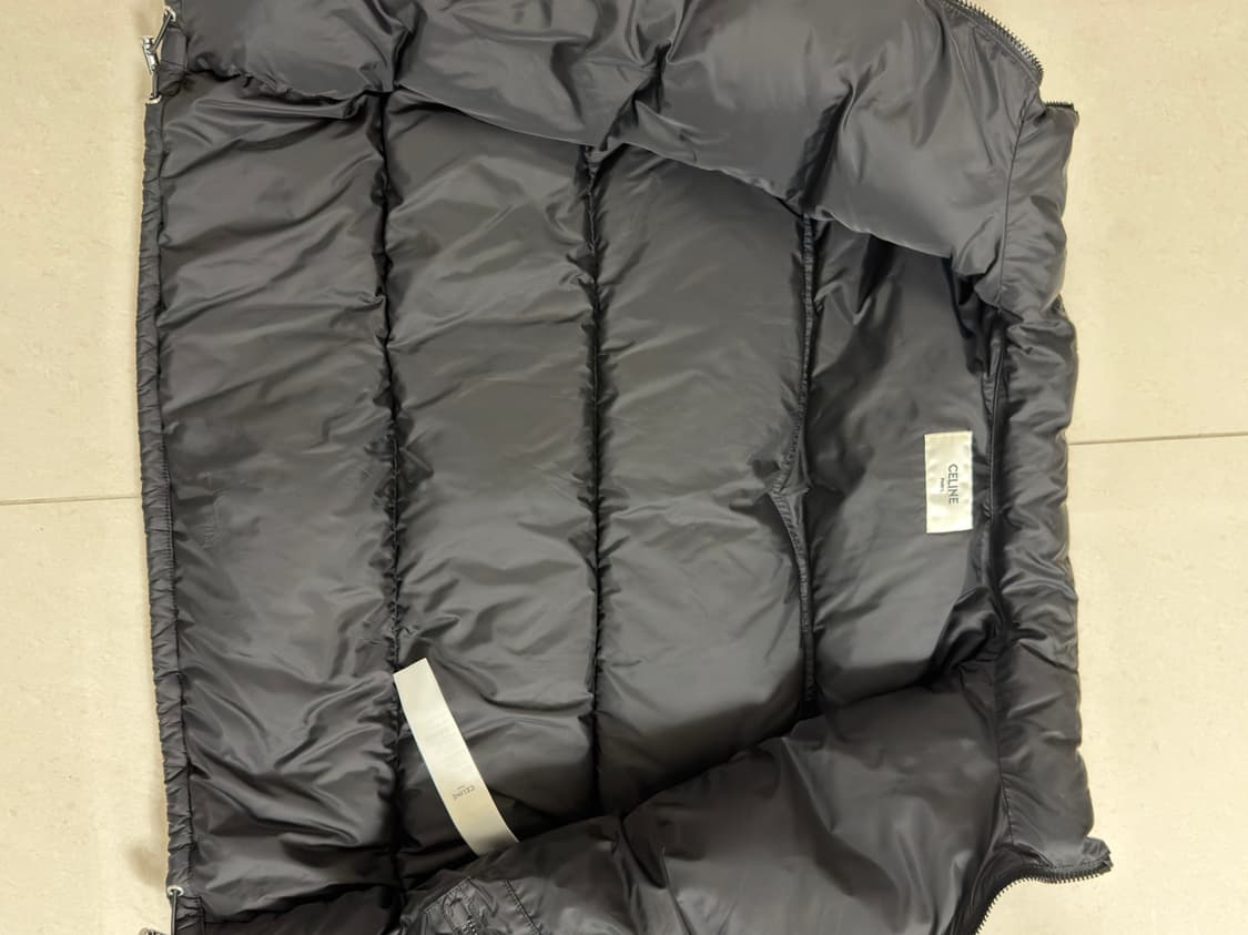 셀린느 웨스턴 다운 패딩 블랙 48 상품이미지2