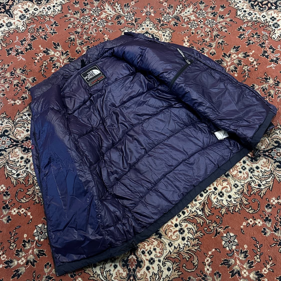 노스페이스 아콘카구아 경량패딩 (L-XL) 퍼플 상품이미지7