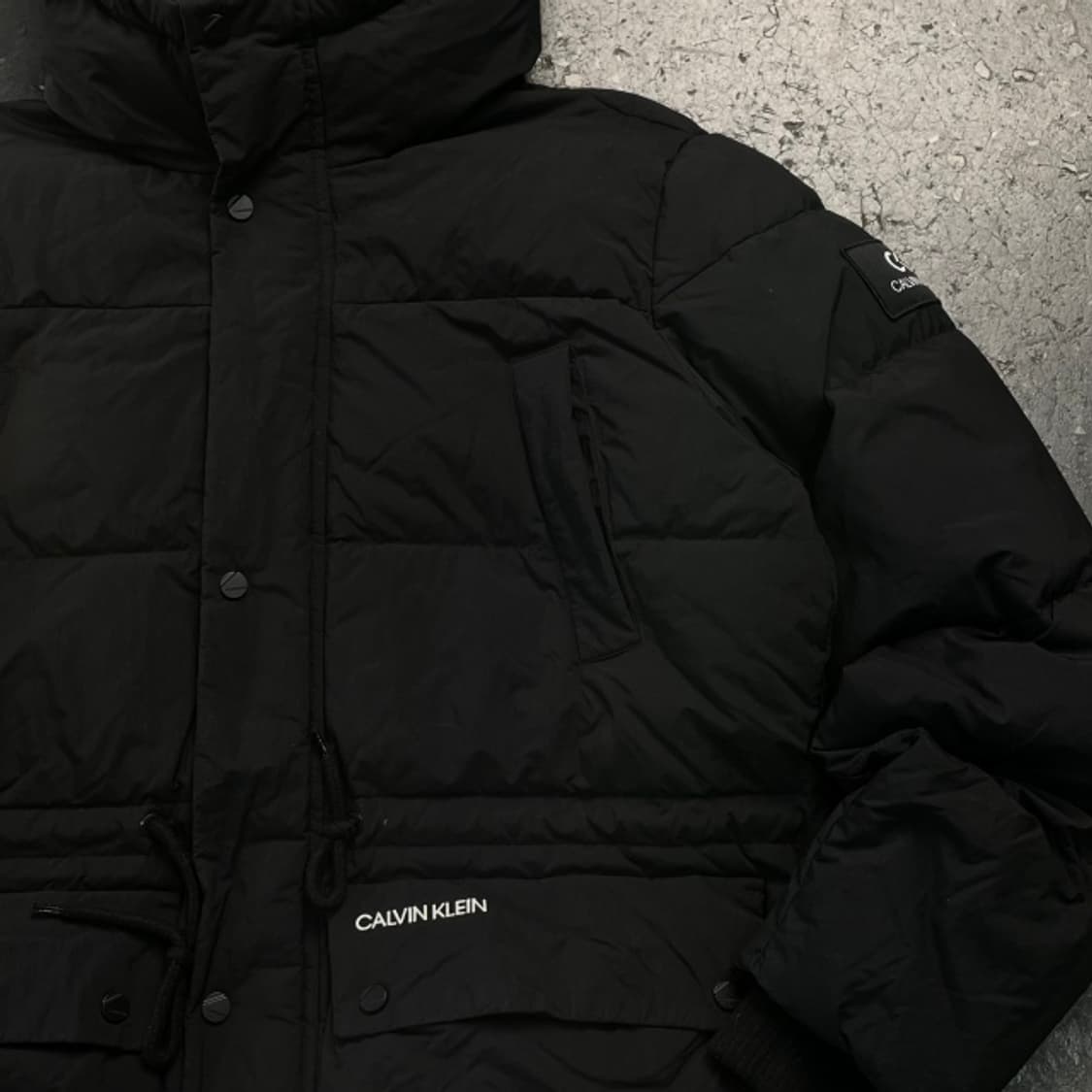 100 캘빈클라인 패딩 상품이미지2