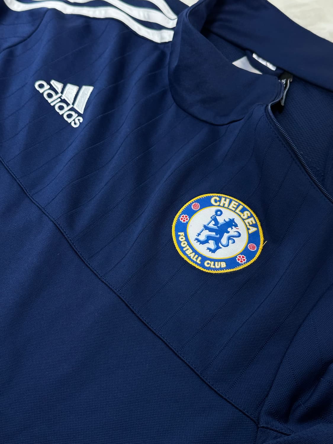 아디다스 첼시 드릴탑 미디움  상품이미지4