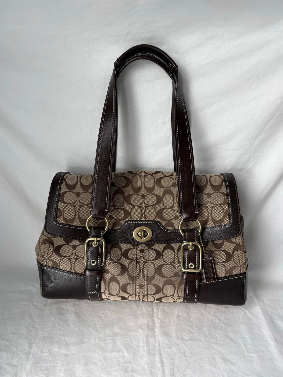 Coach classic brown shoulder bag 상품이미지2