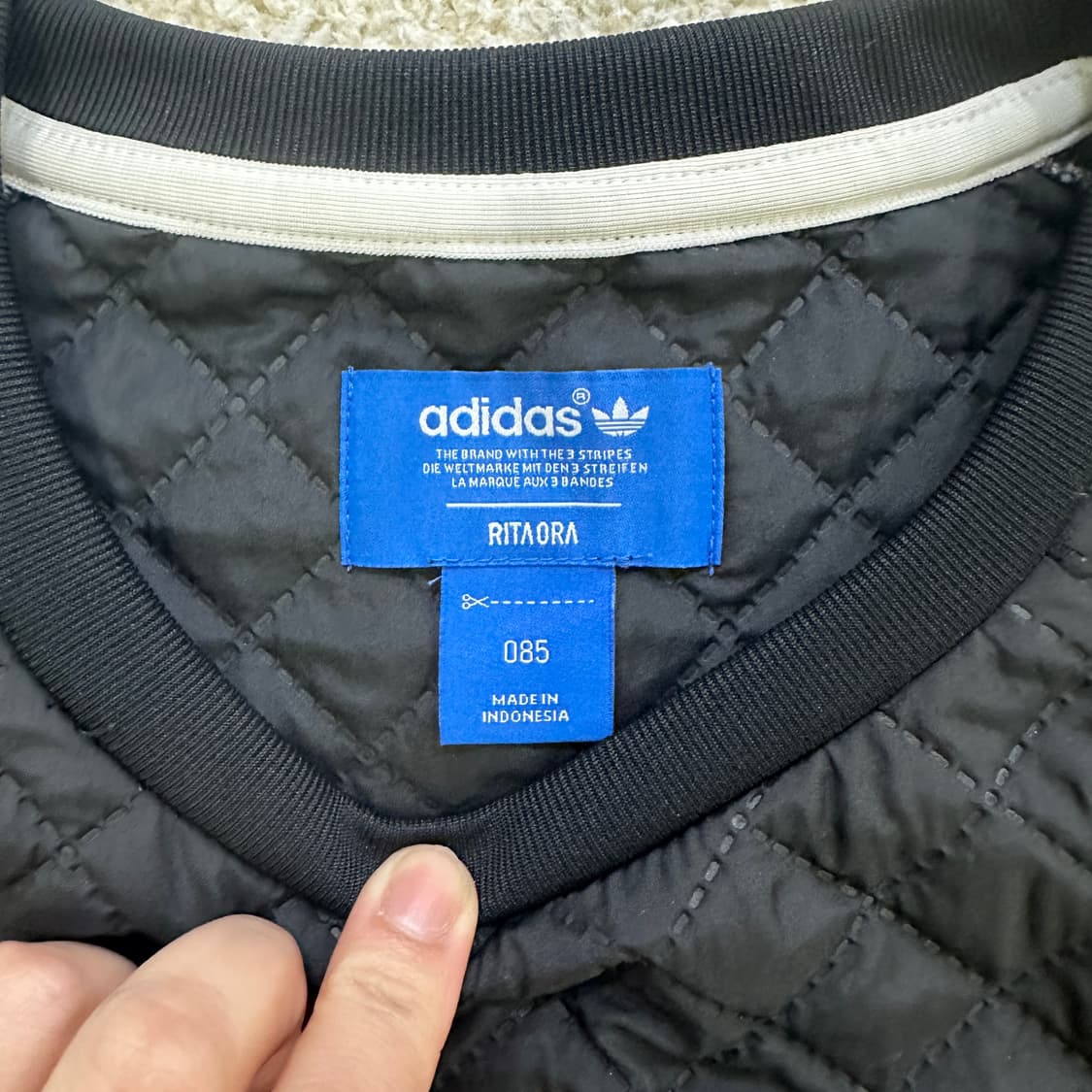 85 아디다스 퀄팅 맨투맨 0319D 상품이미지2