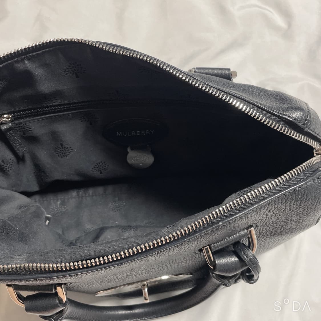 멀버리 블랙 레더 토트겸 크로스백 상품이미지7