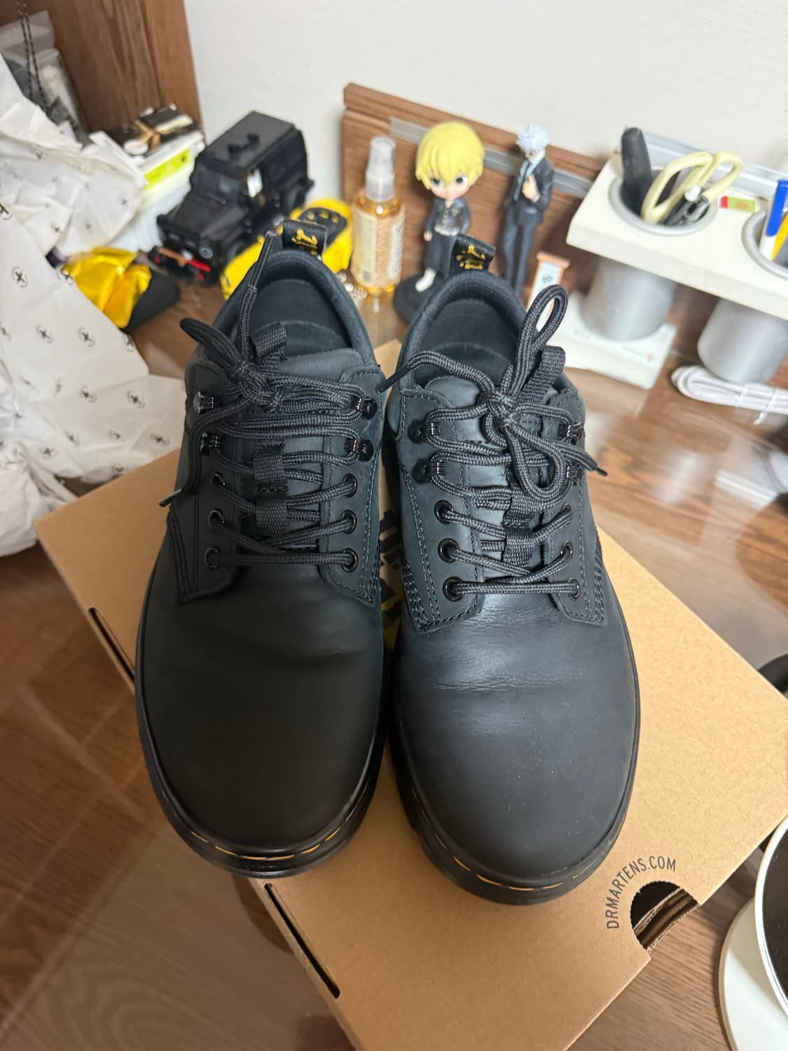 260) 닥터마틴 리더 와이오밍 레더 상품이미지1