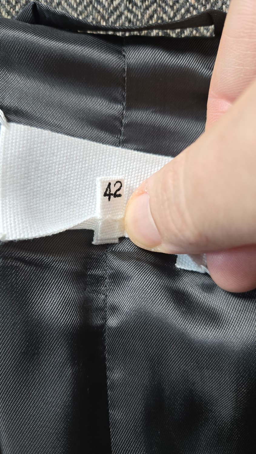 마르지엘라 투톤 헤링본 니트 믹스 자켓 42사이즈(105~110사이즈) 상품이미지4