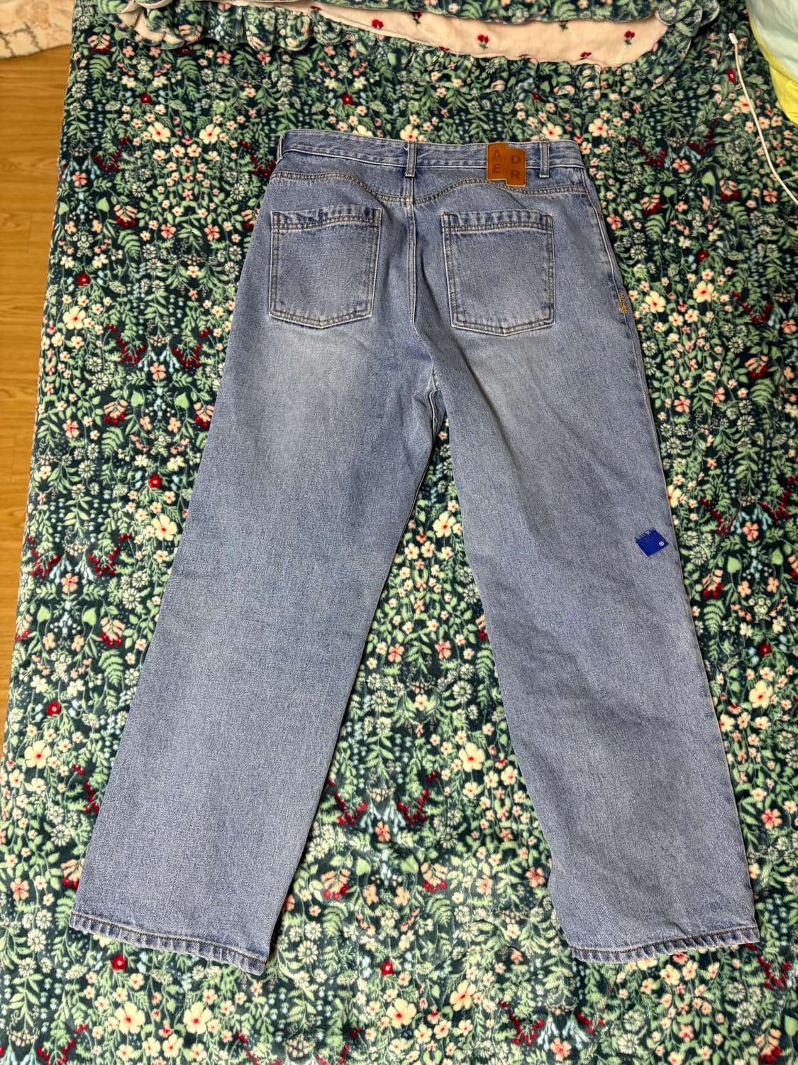 아더에러 시그니피컨트 tag jeans 01 blue 상품이미지2