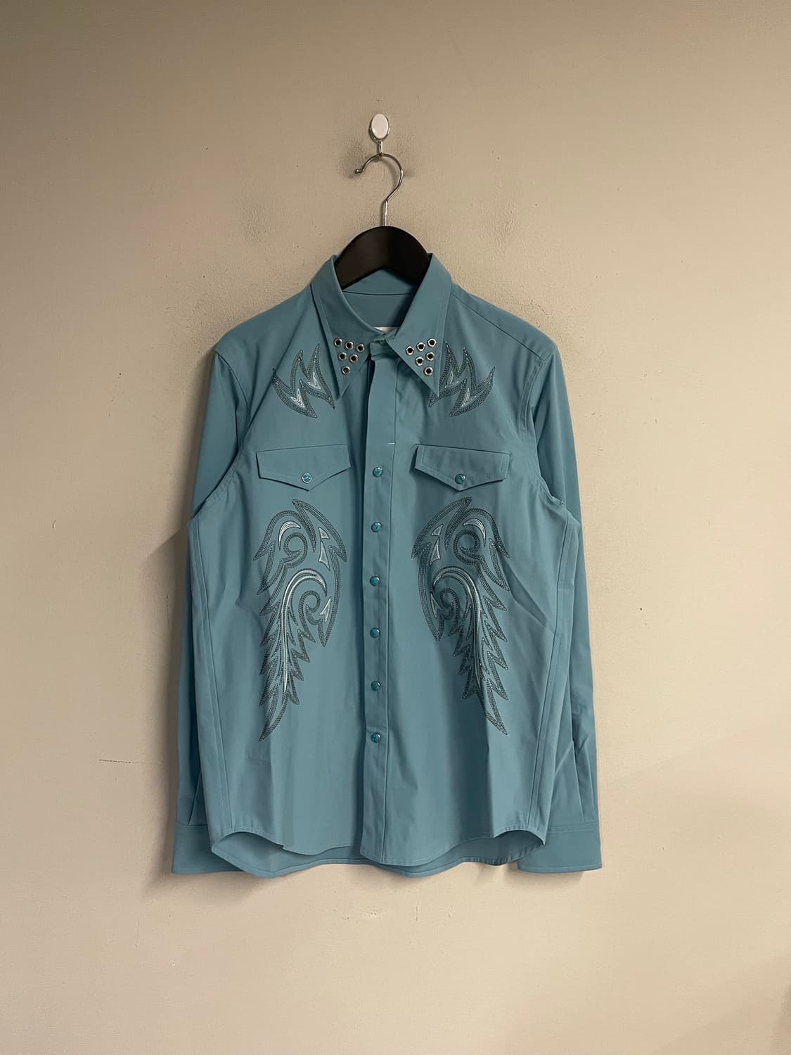 TOGA PULLA western embroidered shirt BLU 상품이미지1