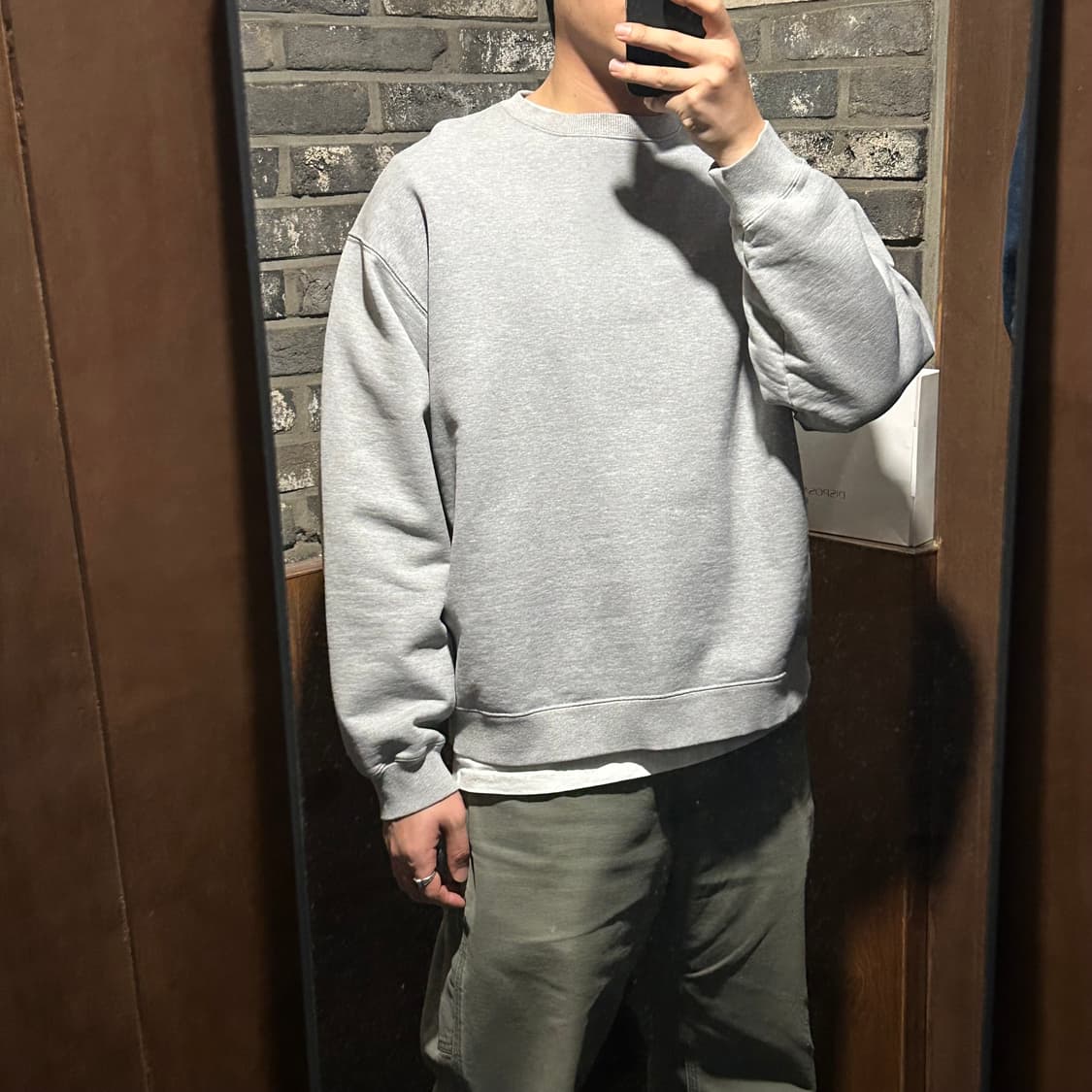 2) 해칭룸 와이드 크롭 스웨트셔츠 맨투맨 상품이미지6