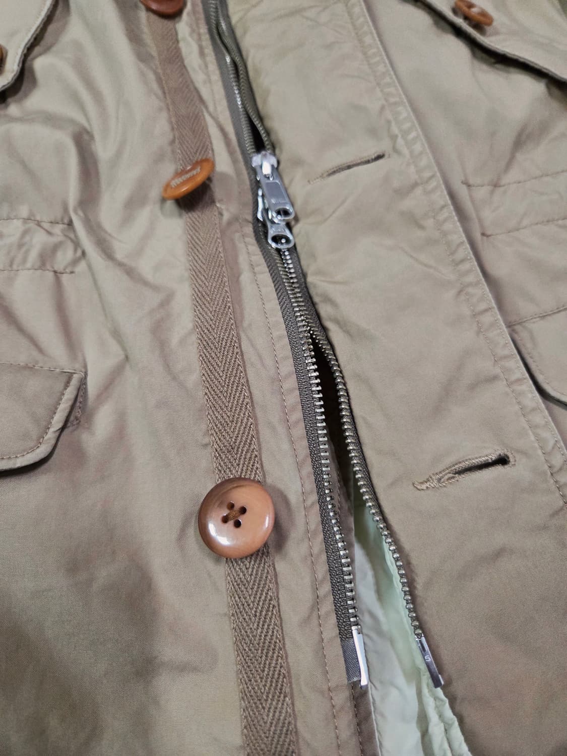 마가렛 호웰 카멜 다운 후드 점퍼 재킷 상품이미지4