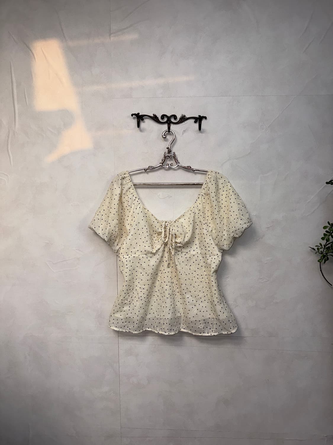 Ivory oriental lace dot puff balloon bl 상품이미지1