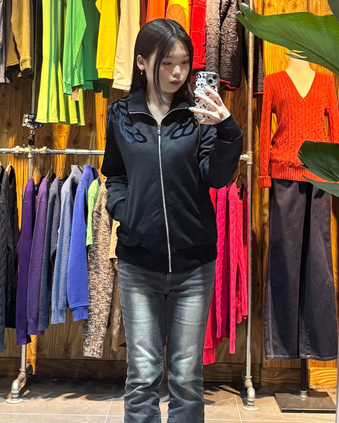 L MCM 엠씨엠 플라워 패턴 스웨이드 집업 상품이미지1