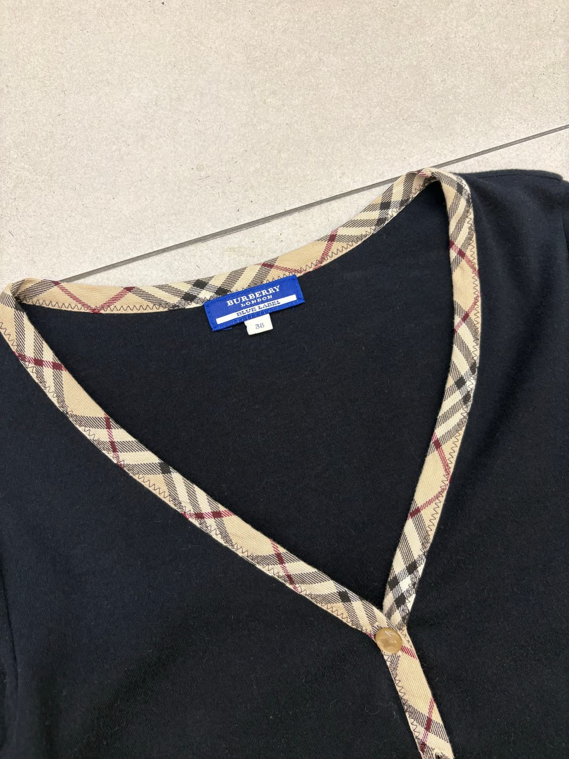 [ 38 ] 버버리 노바체크 트림 가디건 상품이미지7