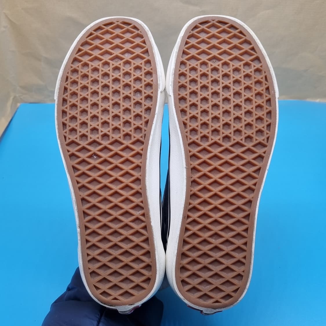 반스 스타일36 블랙 스니커즈 240 상품이미지3