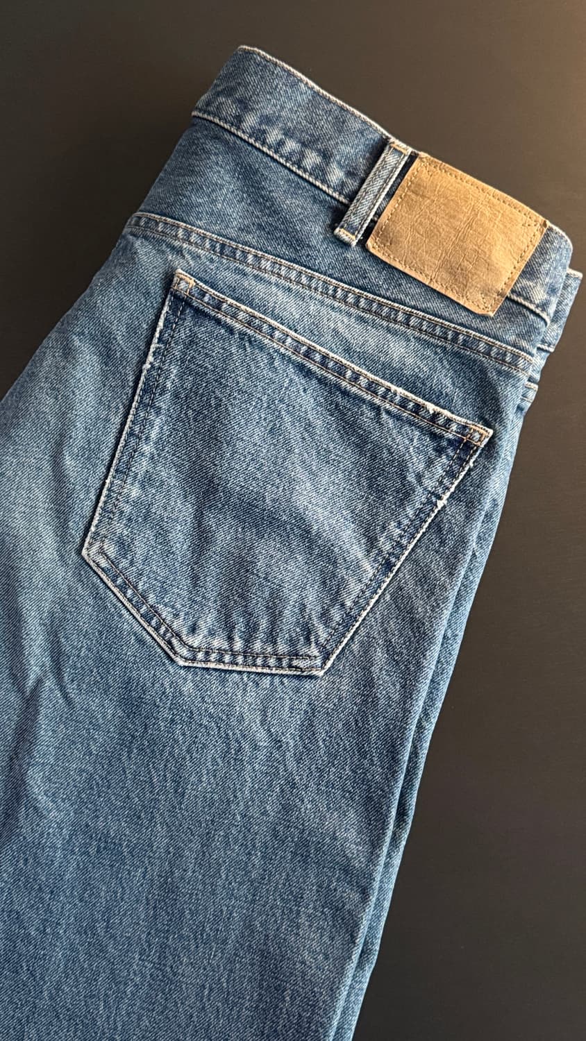 셀린느 23fw 커트 유니언 워시 데님 진 상품이미지2