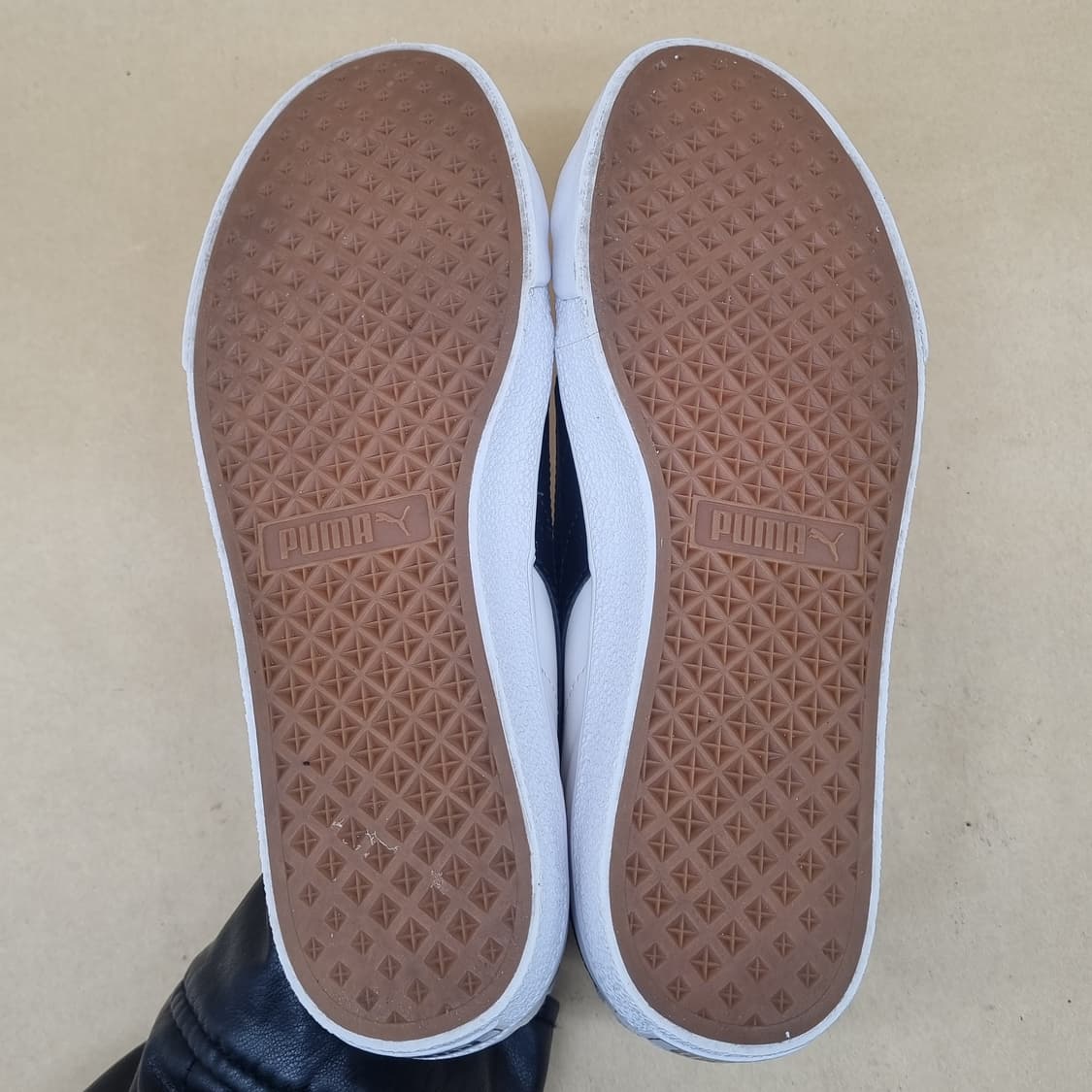 푸마 바리 Z 남성 스니커즈 270 상품이미지3