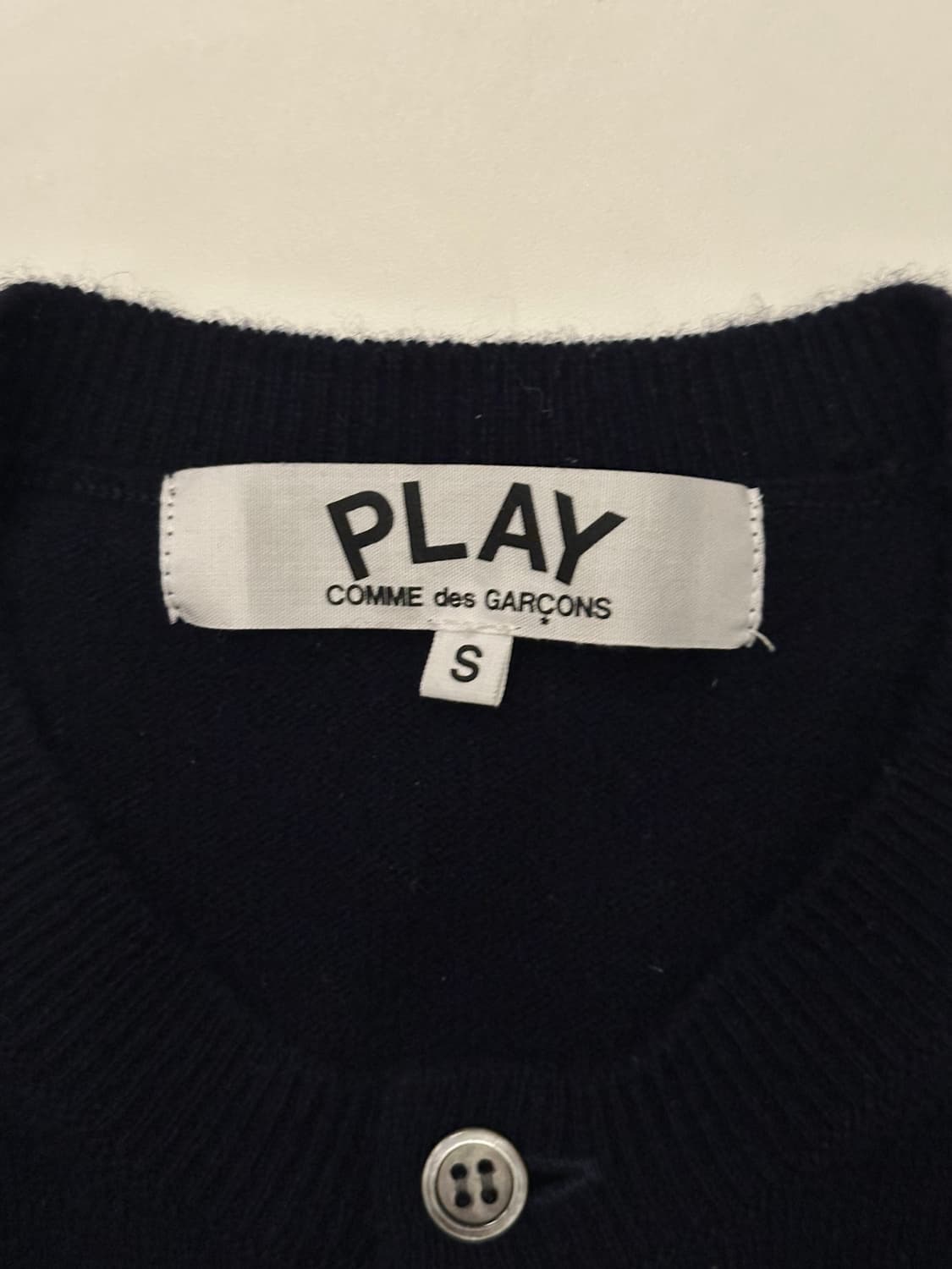 꼼데 화이트 와펜 네이비 가디건 여성 S  상품이미지2