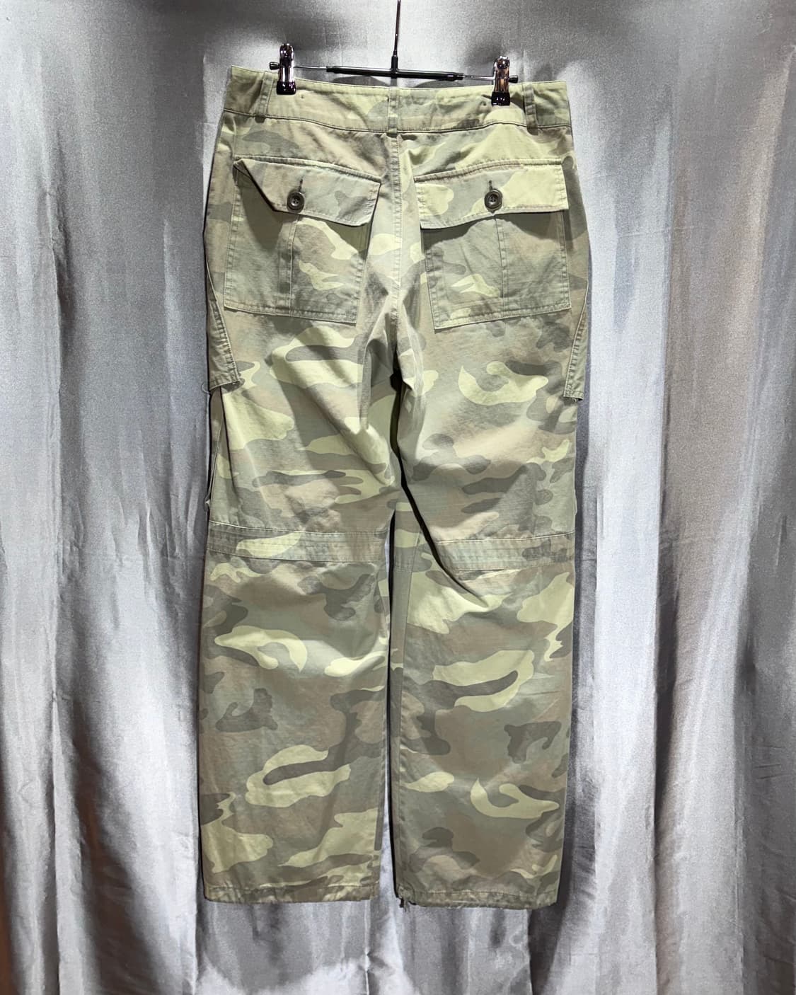 33in 포켓 절개 디테일 그린 카모플라주 카고팬츠 상품이미지4