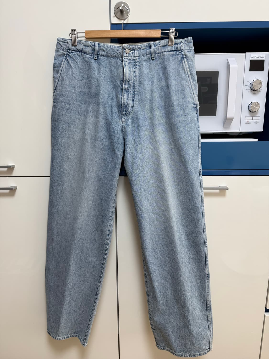 [착용하지 않은 새상품]포터리 원 워시드 와이드 데님 4사이즈 라이트블루 상품이미지2