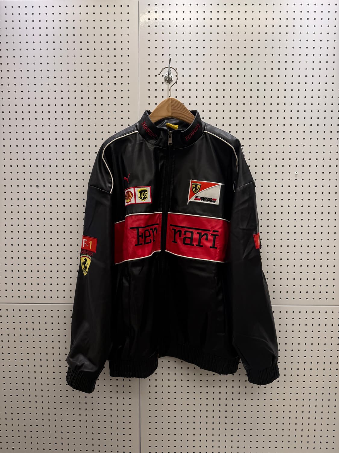 페라리 빅로고 투톤 레더 자켓 U241 상품이미지2