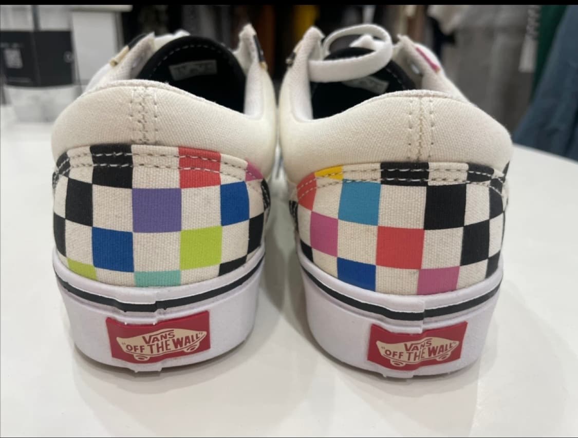 MOMA 콜라보 Vans 체크 멀티컬러 체커보드 상품이미지3