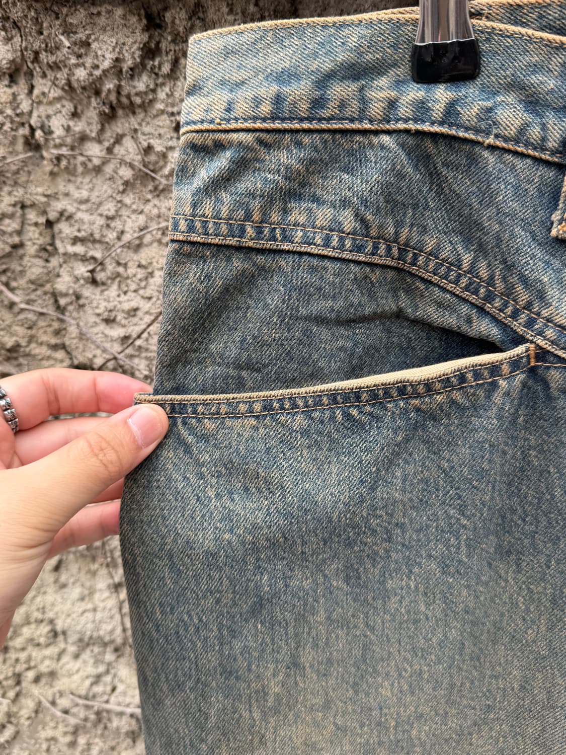 랭글러 모던 베이직 헤비워싱 루즈핏 데님팬츠 상품이미지7