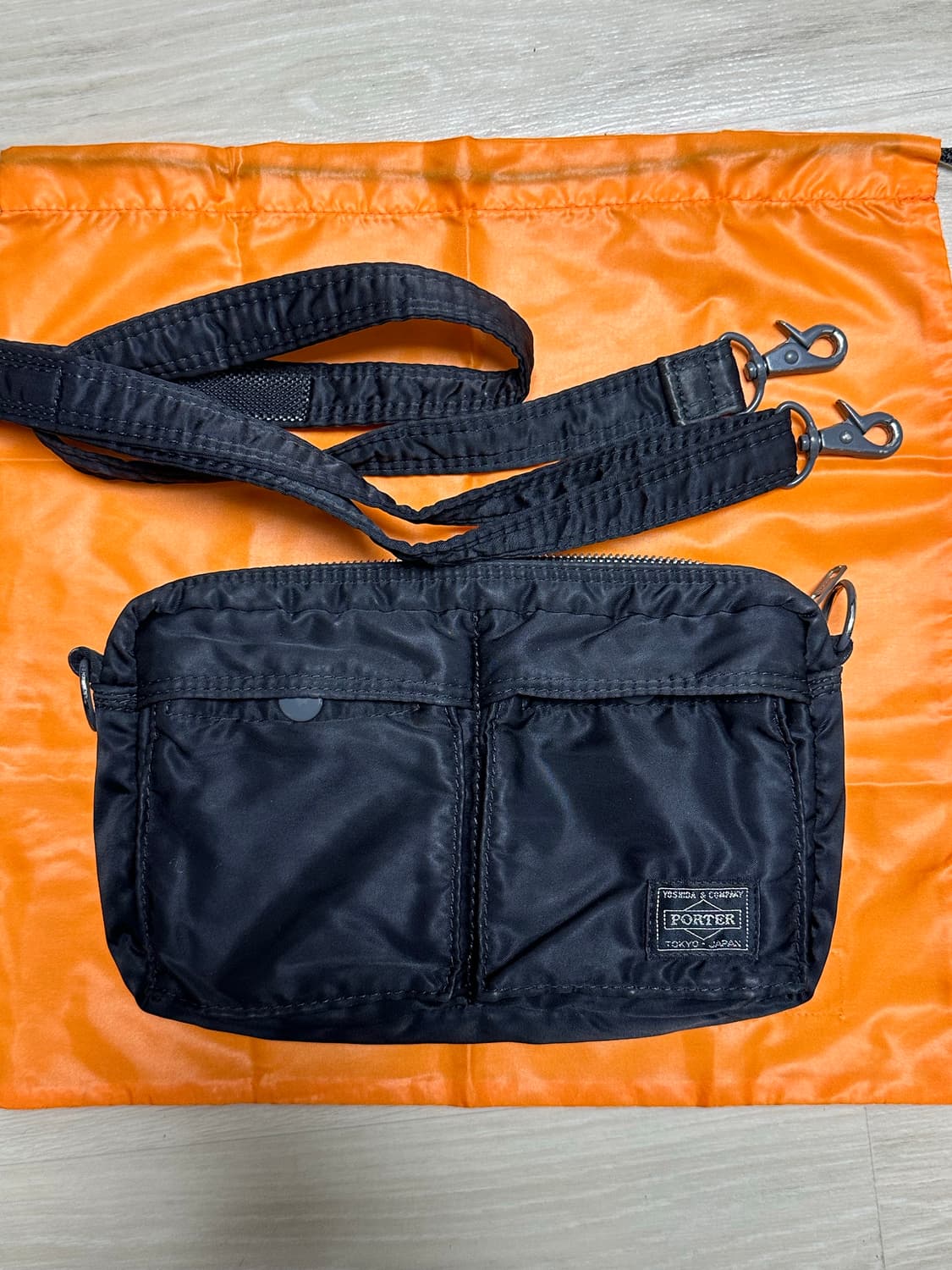 PORTER 요시다 포터 뉴탱커 숄더백 블랙 상품이미지1