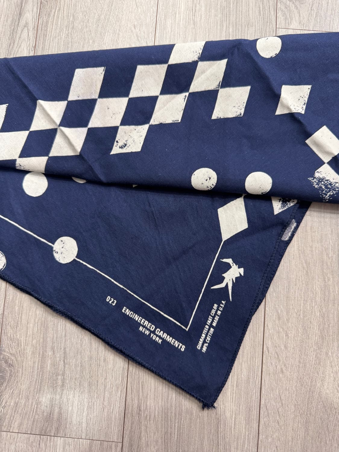 엔지니어드 가먼츠 네이비 반다나 상품이미지1