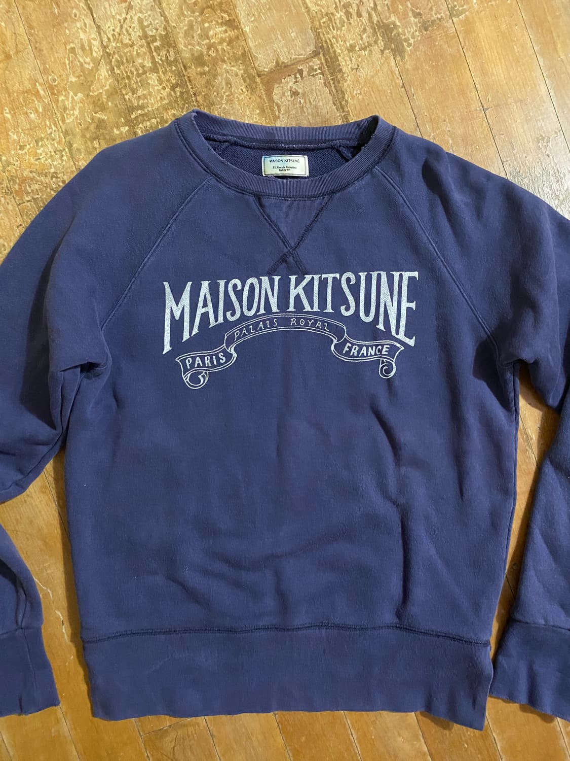 메종키츠네 네이비 맨투맨 S 상품이미지1