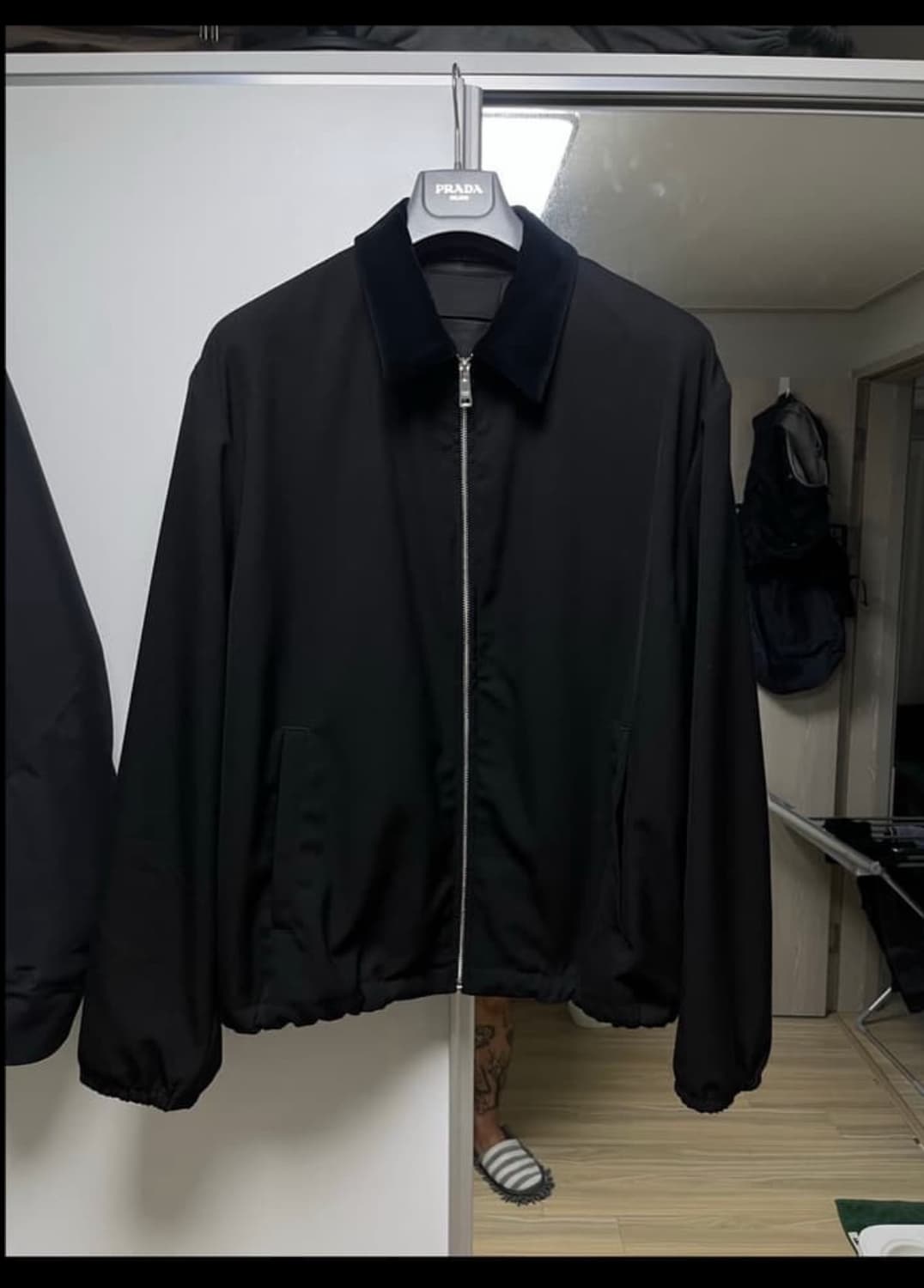 프라다 벨벳 칼라 울 집업 자켓 상품이미지2