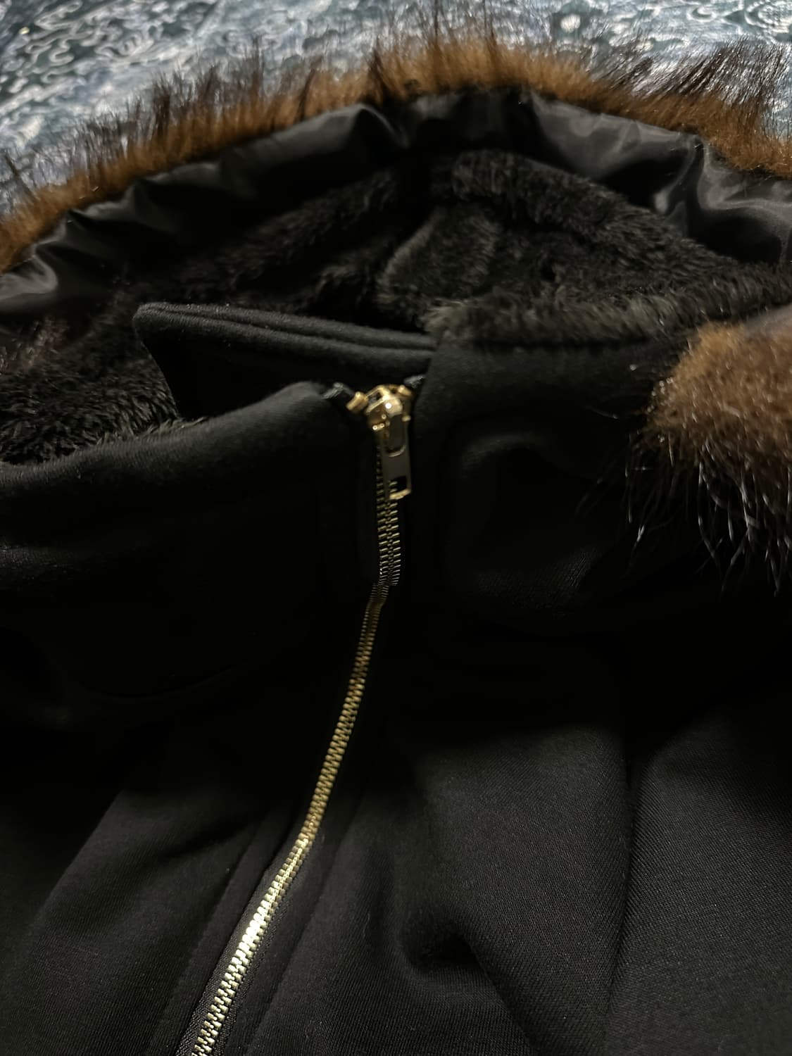 Vkei asymmetrical short fur hood zipup 상품이미지3