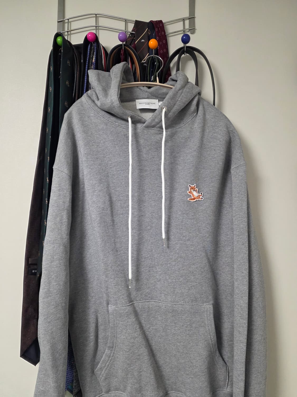 메종키츠네 후드티셔츠 배드폭스 상품이미지1