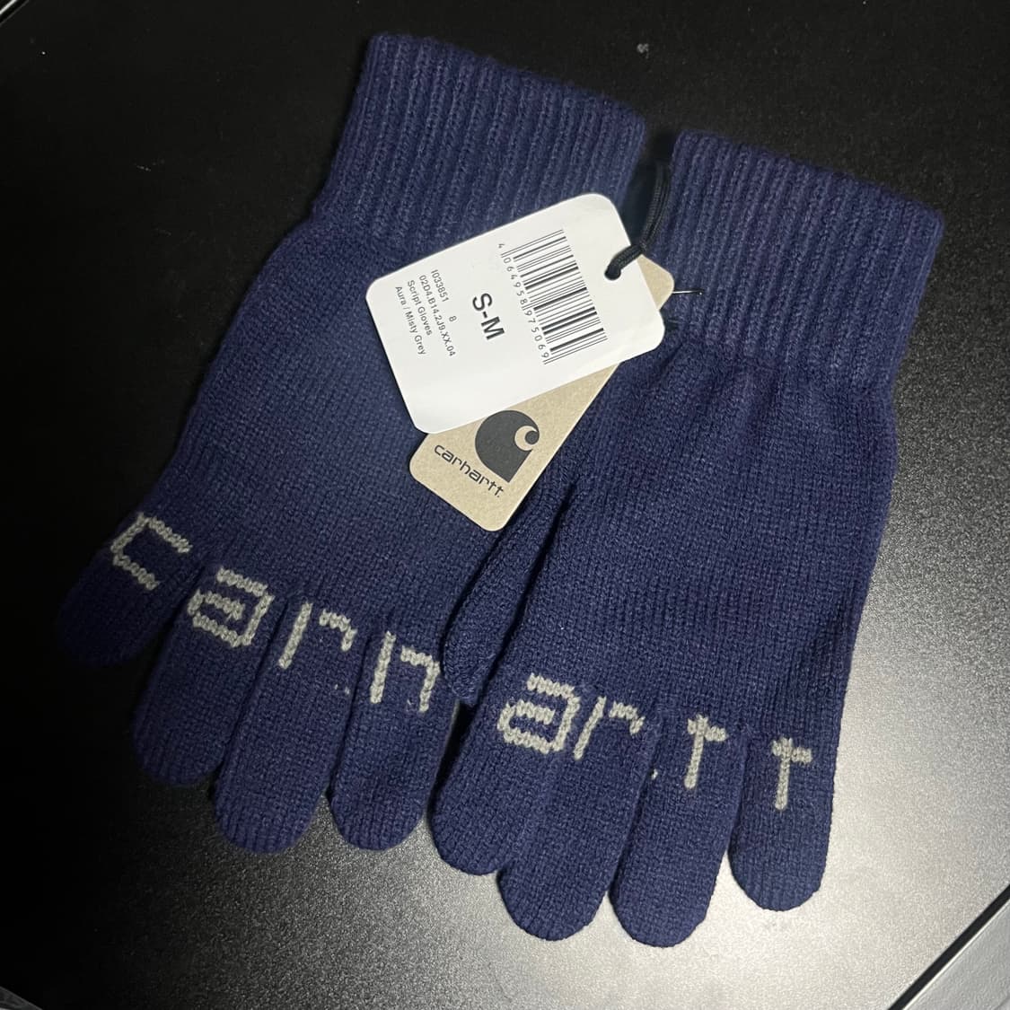 새상품)칼하트WIP 스크립트 로고 장갑 네이비 상품이미지3