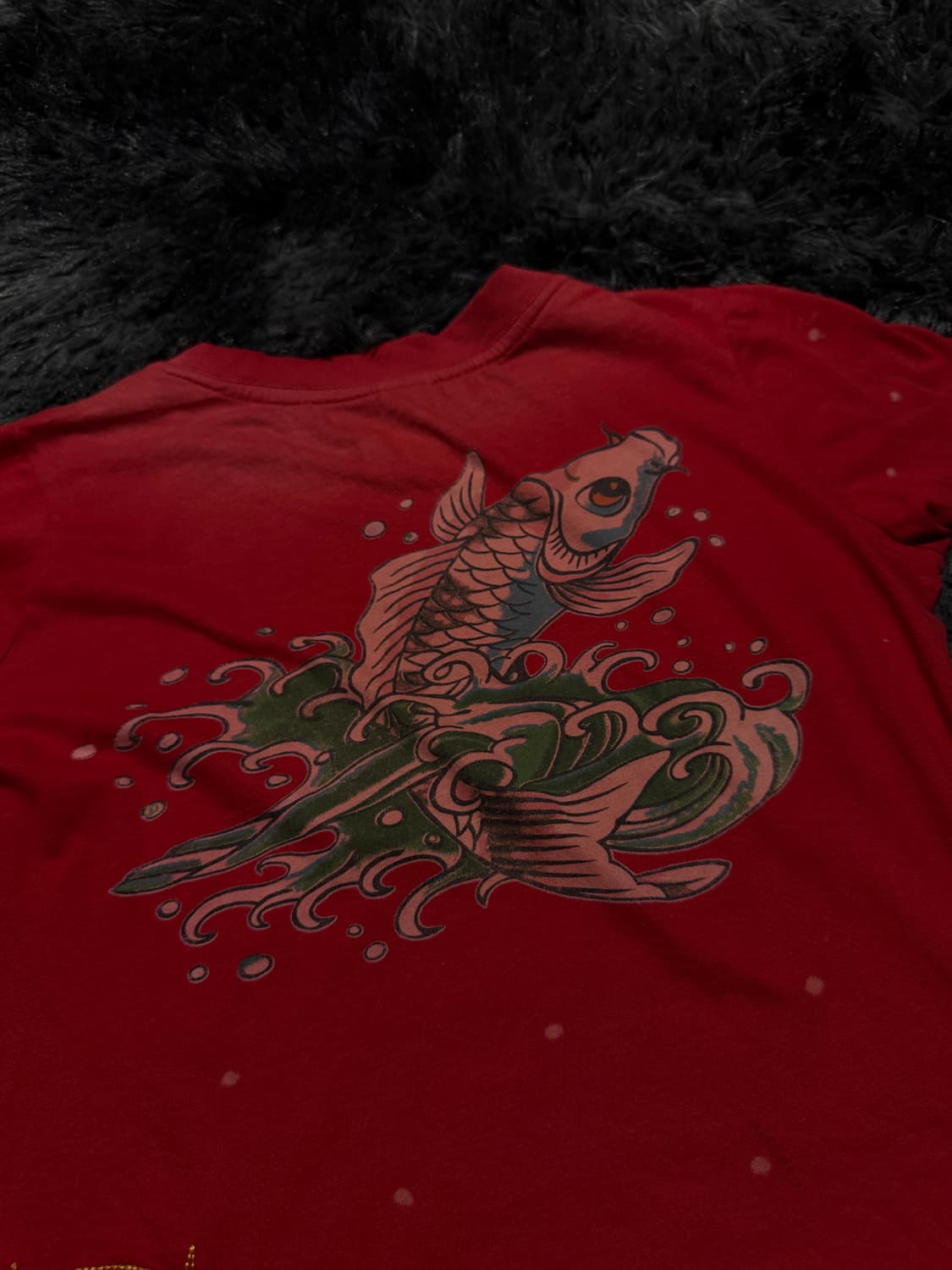 Ed Hardy 로고 레터링 등판 잉어 프린팅 레드 반팔 상품이미지6