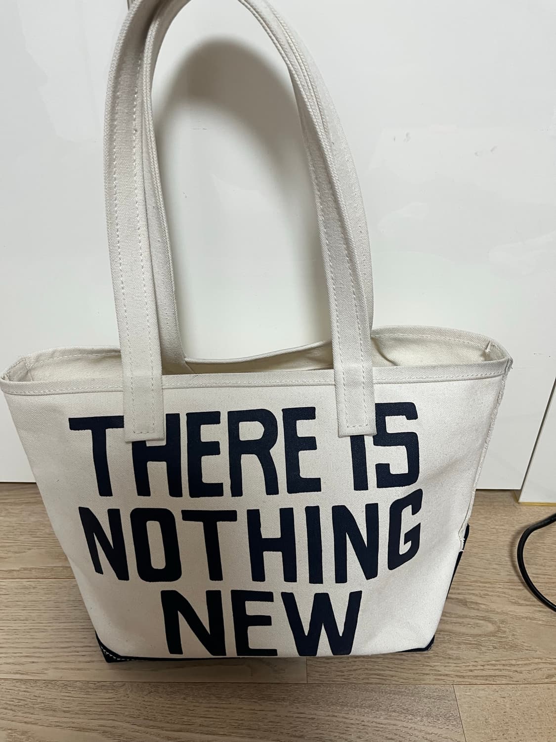 컬렉트피시스 THERE IS NOTHING NEW 토트백 상품이미지7