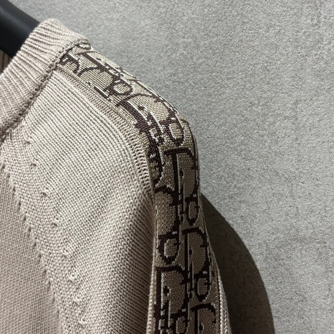 A+ / L (103) 디올 오블리크 인서트 니트 베이지 상품이미지3