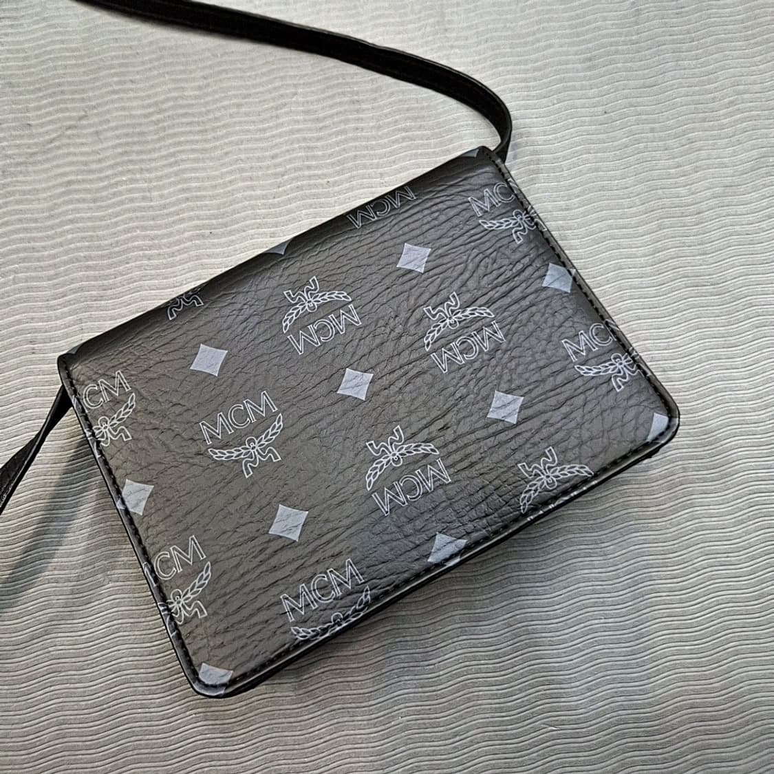 MCM 비세토스 미니 크로스백 상품이미지5