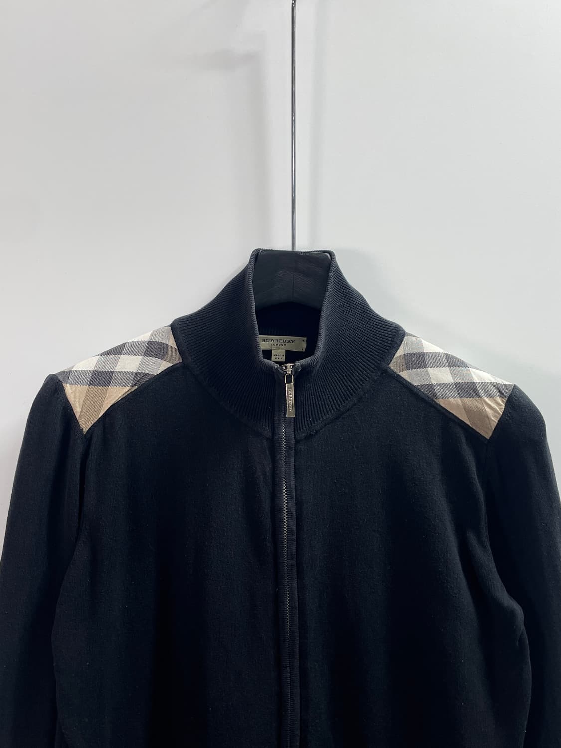 버버리 노바체크 니트집업 (on.262) 상품이미지2